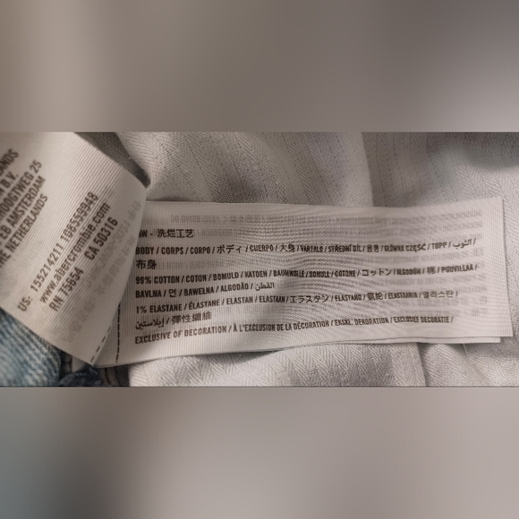 🍒 Abercrombie & Fitch Light Blue 90's Baggy Low Rise Button Fly Frayed Jeans - Picture 9 of 10